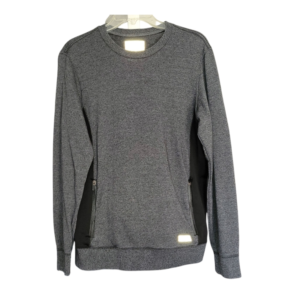 On The Byas Long Sleeve Pullover Sweatshirt With Zipper Pockets Gray & Black Med